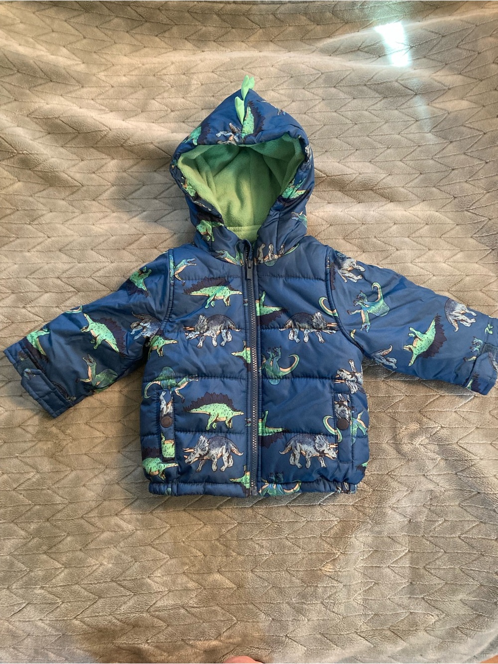Carter’s 24m Boys Dinosaur winter puffy coat
